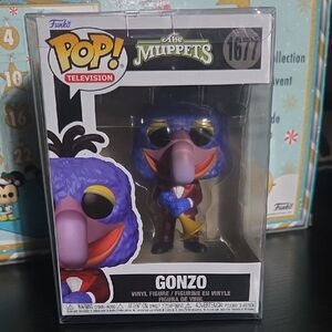 Funko Pop! The Muppets Gonzo Figure - Purple and Blue